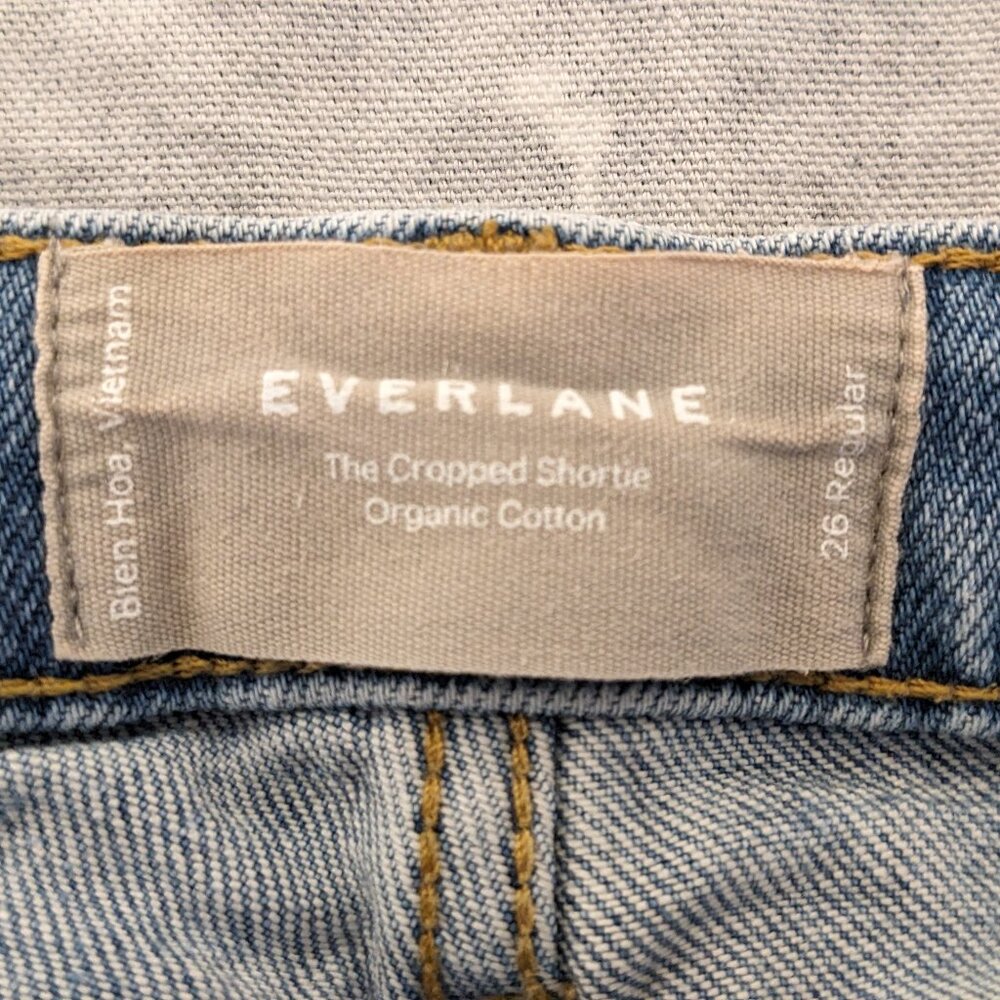 Everlane Low-Rise Cropped Shortie Jean - 26 Regular - Fog